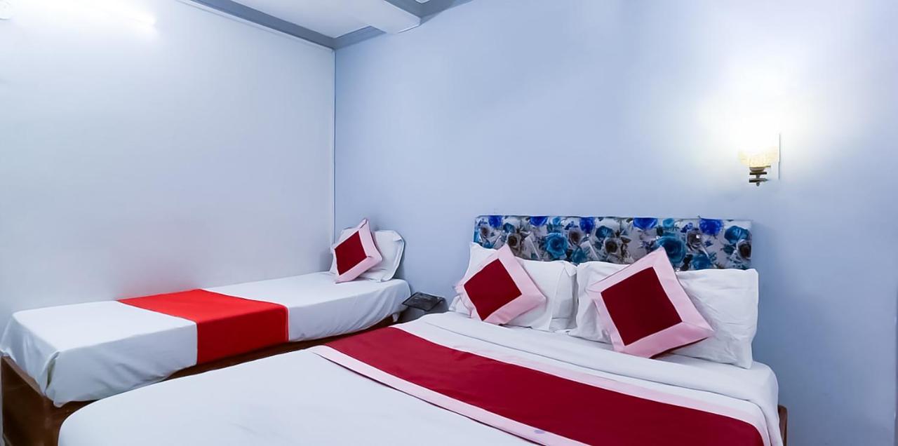 Hotel Niketan - Chanakyapuri