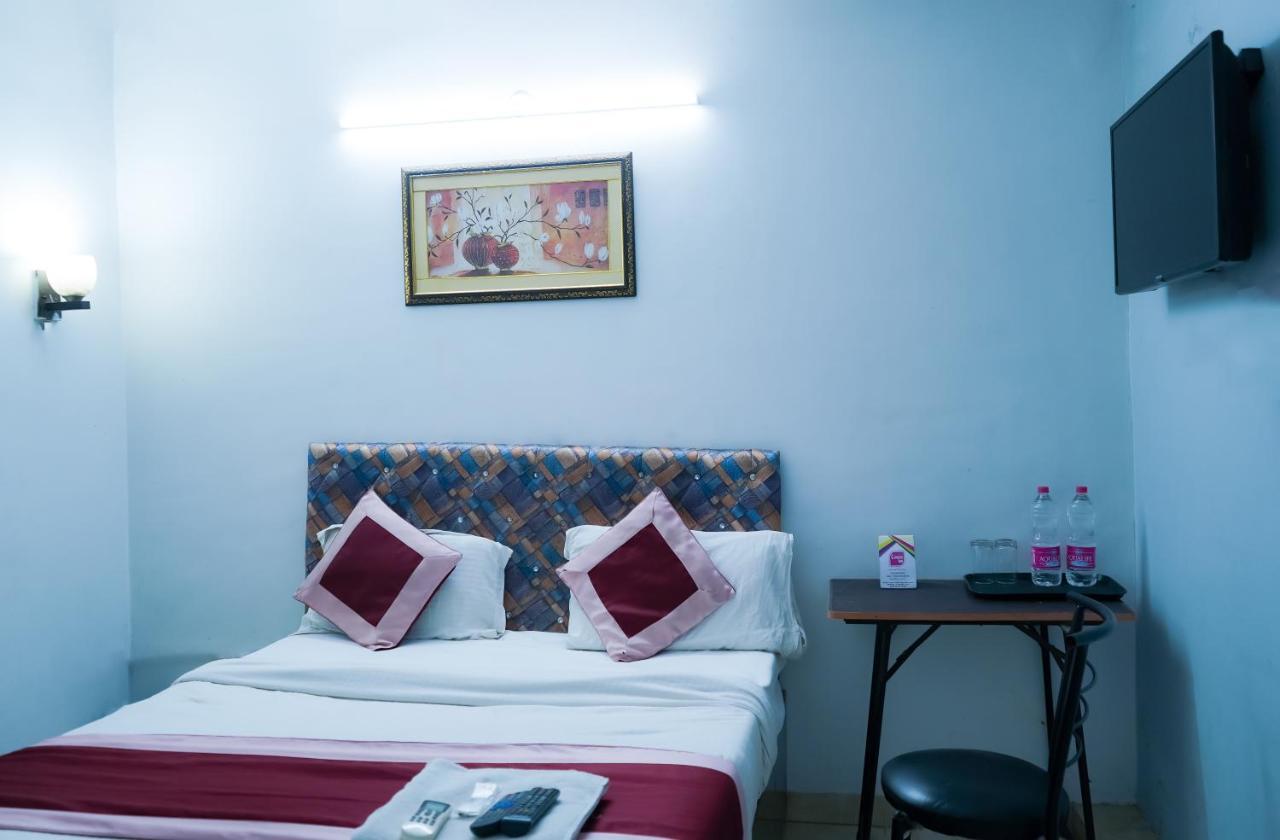 Hotel Niketan - Chanakyapuri 3*