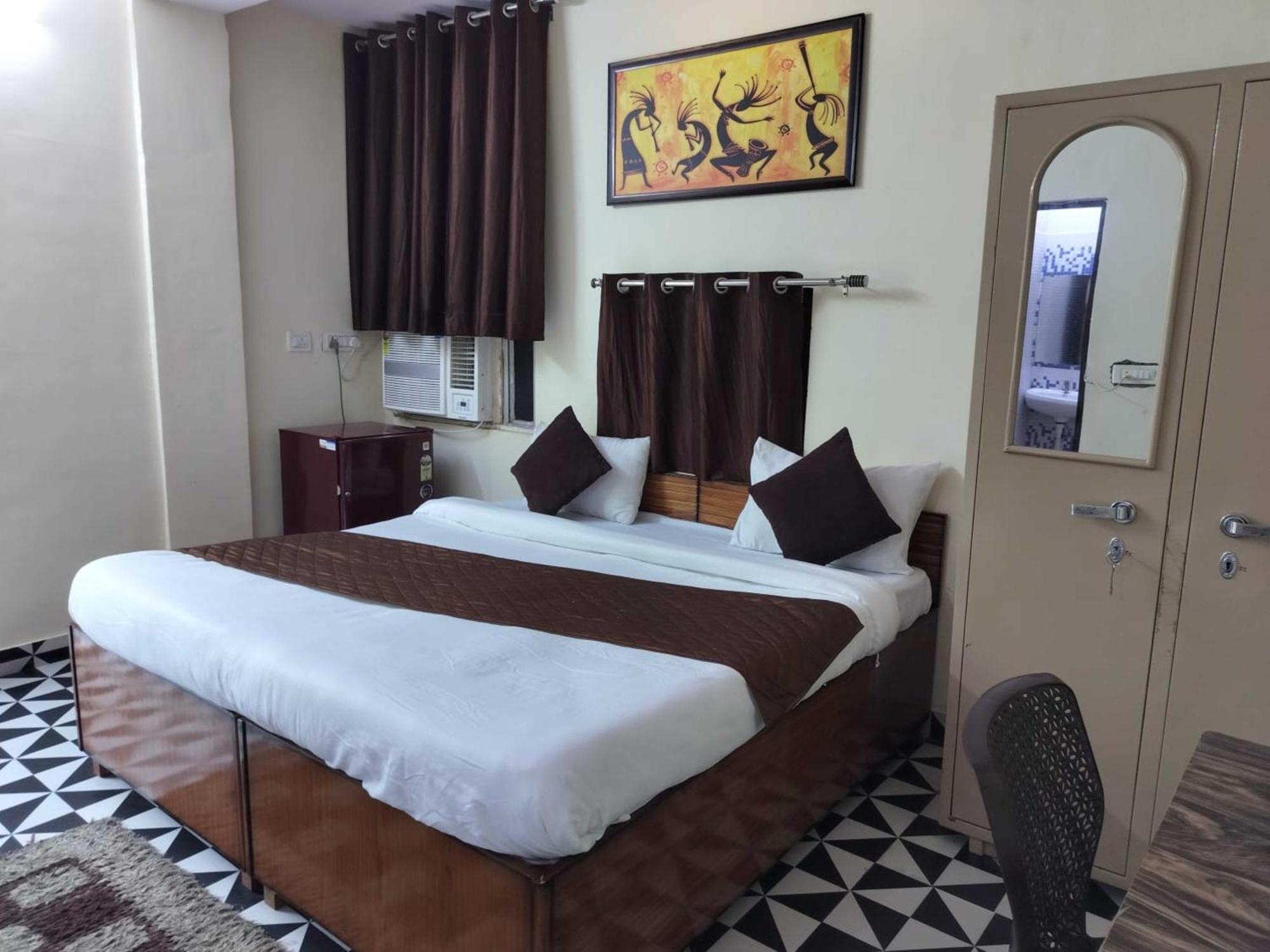 Hotel Niketan - Chanakyapuri New Delhi